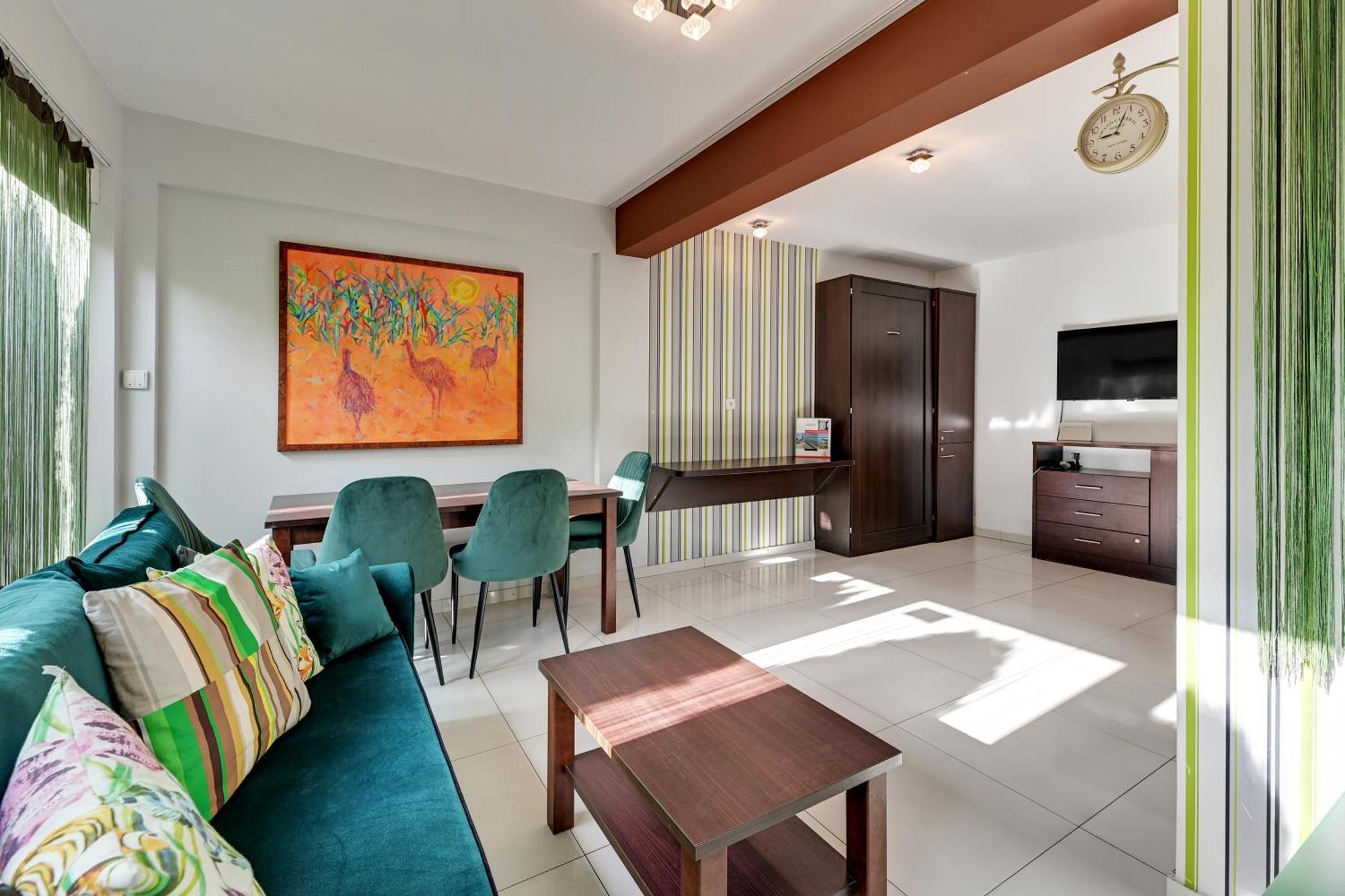 Dom & House - Sunrise Apartment